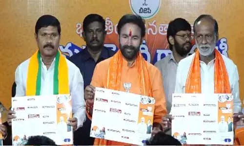 కీలక హామీలతో బీజేపీ తెలుగు మేనిఫెస్టో విడుదల