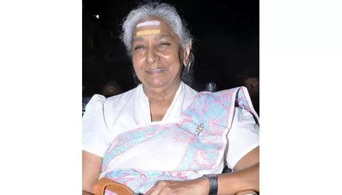 సప్త స్వర నాయికి సప్త స్వర నాయికి