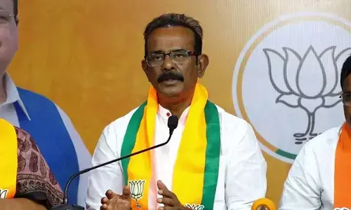 ఘట్​కేసర్​ దాడికి రాష్ట్ర ప్రభుత్వం పూర్తి బాధ్యత వహించాలి.. మాజీ ఎంపీ నర్సయ్య గౌడ్​ డిమాండ్