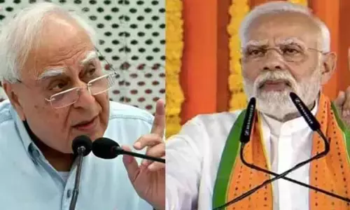 ప్రధాని మోడీ వ్యాఖ్యలపై దుమారం! ఈసీ చర్యలు తీసుకోవాలని కపిల్ సిబల్ డిమాండ్