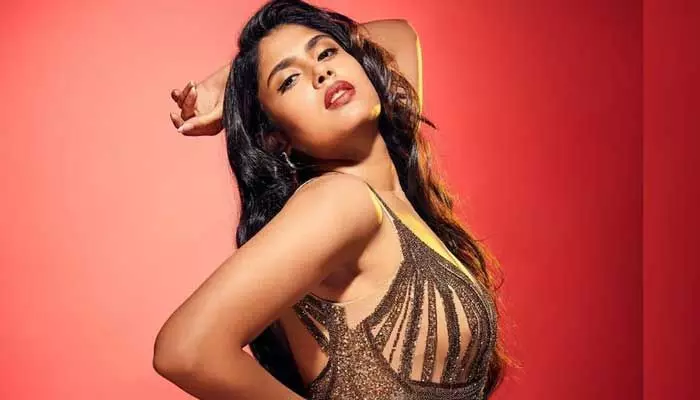 ఆ పార్ట్పై టాటూ వేయించుకున్న ఫరియా అబ్దుల్లా.. సీక్రెట్ రివీల్ చేసి షాకిచ్చిన బ్యూటీ! ఆ పార్ట్పై టాటూ వేయించుకున్న ఫరియా అబ్దుల్లా.. సీక్రెట్ రివీల్ చేసి షాకిచ్చిన బ్యూటీ!