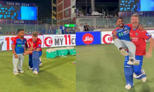 David Warner  : ఆధార్ కార్డు కోసం వార్నర్ పరుగులు!.. వీడియో వైరల్
