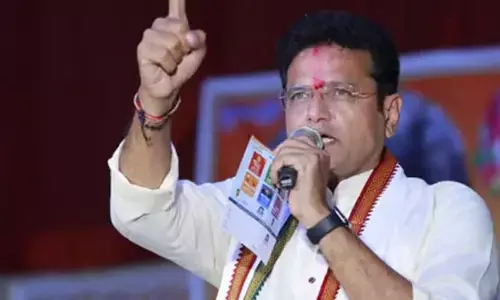 BREAKING: పదేళ్లుగా ఆ రెండు పార్టీలు కలిసి నడుస్తునాయ్: మంత్రి శ్రీధర్‌బాబు సెన్సేషనల్ కామెంట్స్
