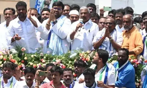 AP: చంద్రబాబును ఈసారి కుప్పంలో ఓడించి తీరుతాం: మంత్రి పెద్దిరెడ్డి సంచలన సవాల్