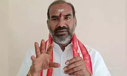 బాంబులు పెట్టారని సిగ్గులేకుండా మాటలు.. హరీశ్‌రావుకు ఆది శ్రీనివాస్ కౌంటర్