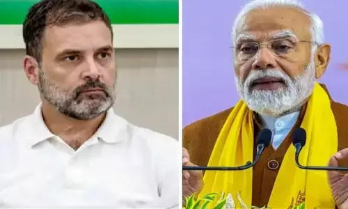 మోడీ, రాహుల్ కు  ఈసీ షాక్.. ఎన్నికల కోడ్ ఉల్లంఘించారని నోటీసులు