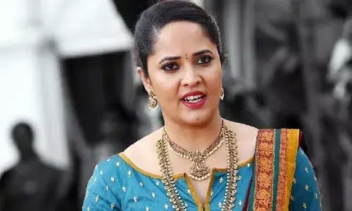 క్షమించమని కోరుకుంటున్న అనసూయ.. అసలేమైదంటే?