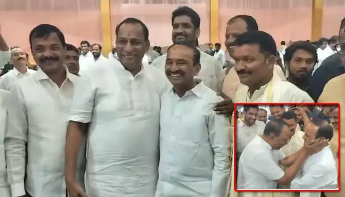 అన్నా.. మల్కాజ్గిరిలో నువ్వే గెలుస్తున్నావ్! ఈటలతో మల్లారెడ్డి అలయ్ బలయ్! అన్నా.. మల్కాజ్గిరిలో నువ్వే గెలుస్తున్నావ్! ఈటలతో మల్లారెడ్డి అలయ్ బలయ్!