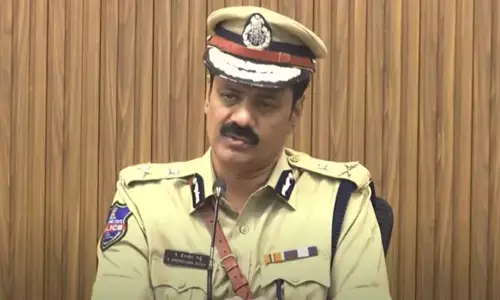 BREAKING: ఫోన్ ట్యాపింగ్ కేసుపై హైదరాబాద్ సీపీ కీలక ప్రకటన.. ఆ నోటీసులు జారీ చేశామని వెల్లడి