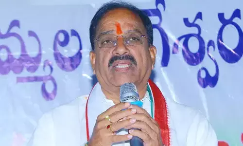BREAKING: ప్రధాని హోదాలో ఉన్న మోడీ దిగజారి మాట్లాడుతున్నారు: మంత్రి తుమ్మల సెన్సేషనల్ కామెంట్స్