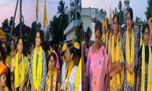 AP Politics: సకుటుంబ సమేతంగా టీడీపీ అభ్యర్థి ప్రచారం