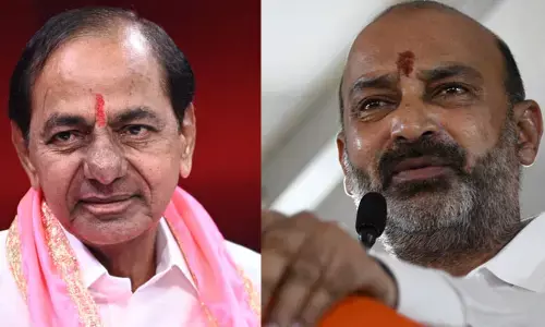 కేసీఆర్ అలారం పెట్టుకొని మరీ నిద్ర లేచేది అందుకే.. బండి సంజయ్ సంచలన వ్యాఖ్యలు