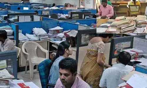 కాంట్రాక్టు ఉద్యోగులకు శుభవార్త చెప్పిన ప్రభుత్వం.. పదవీ కాలం పొడిగింపు..