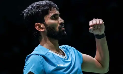 థామస్ అండ్ ఉబెర్ కప్‌లో భారత జట్లు శుభారంభం