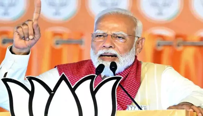 హిందూ రాజులను అవమానించారని రాహుల్ గాంధీపై ప్రధాని మోడీ ఆరోపణలు హిందూ రాజులను అవమానించారని రాహుల్ గాంధీపై ప్రధాని మోడీ ఆరోపణలు