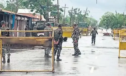 మణిపూర్‌లో చల్లారని అల్లర్లు..మరోసారి కుకీ, మెయితీ వర్గాల మధ్య కాల్పులు