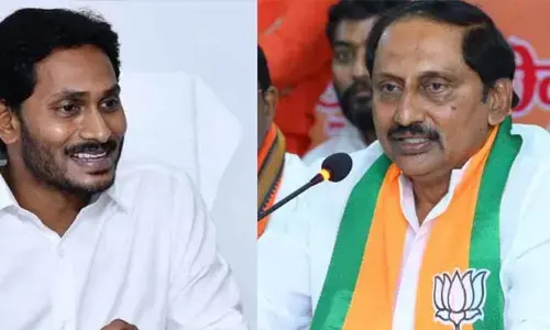 రాష్ట్రంలో అన్ని వ్యవస్థలు నాశనం.. జగన్‌పై మాజీ సీఎం ఫైర్
