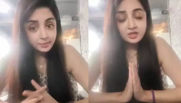 చేతులు జోడించి అడుగుతున్న ఇలాంటి వాళ్లకు దయచేసి ఓట్లు వెయ్యకండి.. సంచలనంగా మారిన పూనమ్ వీడియో చేతులు జోడించి అడుగుతున్న ఇలాంటి వాళ్లకు దయచేసి ఓట్లు వెయ్యకండి.. సంచలనంగా మారిన పూనమ్ వీడియో