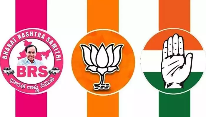 పాలమూరు లోక్సభ బరిలో త్రిముఖ పోరు తప్పదా.? రోజురోజుకు మారుతున్న పరిణామాలు పాలమూరు లోక్సభ బరిలో త్రిముఖ పోరు తప్పదా.? రోజురోజుకు మారుతున్న పరిణామాలు