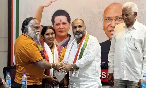 అలక వీడారు.. తిరిగి కాంగ్రెస్‌లో చేరిన ఆ మాజీ నేతలు