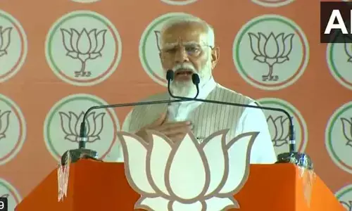 కాంగ్రెస్ భారత రాజ్యాంగాన్ని తమ రాజకీయాలకే వాడుకుంటుంది: ప్రధాని మోడీ