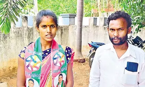 భార్య అసెంబ్లీకి.. భర్త పార్లమెంటుకు నామినేషన్.. సంచలన డిమాండ్ ఇదే..!
