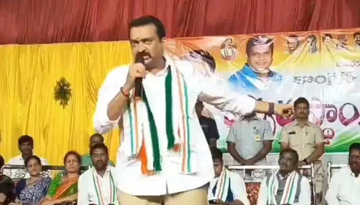 కాంగ్రెస్ పార్టీనే హిందూ పార్టీ అని చెప్పా! మరోసారి బండ్ల గణేష్ పవర్ ఫుల్ స్పీచ్ కాంగ్రెస్ పార్టీనే హిందూ పార్టీ అని చెప్పా! మరోసారి బండ్ల గణేష్ పవర్ ఫుల్ స్పీచ్