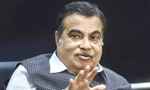 30 శాతం మంది నగరాలకు వలస వెళ్తున్నారు.. నితిన్ గడ్కరీ కీలక వ్యాఖ్యలు
