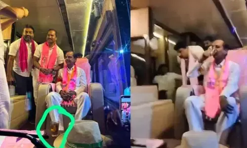 కేసీఆర్ తాగుతున్నది గ్రీన్ టీ నే! సోషల్ మీడియాలో తప్పుడు ప్రచారం!