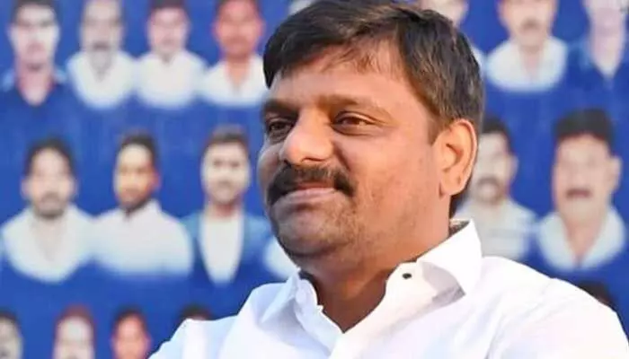 రాష్ట్ర రాజకీయాలను మార్చేస్తా.. తీన్మార్ మల్లన్న కీలక ప్రకటన రాష్ట్ర రాజకీయాలను మార్చేస్తా.. తీన్మార్ మల్లన్న కీలక ప్రకటన