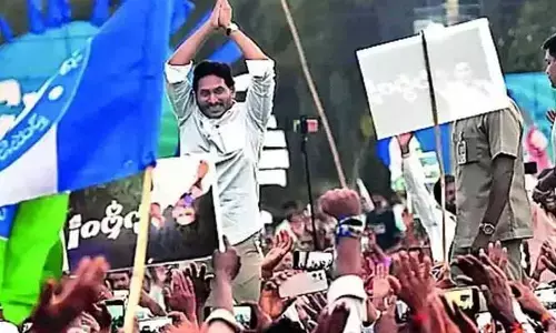 AP Politics:కులాల మధ్య యుద్ధం కాదు..ఇప్పుడు జరిగేది క్లాస్ వార్:సీఎం జగన్