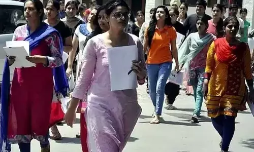 మహిళా రిజర్వేషన్లు తగ్గించిందెవరు..!?