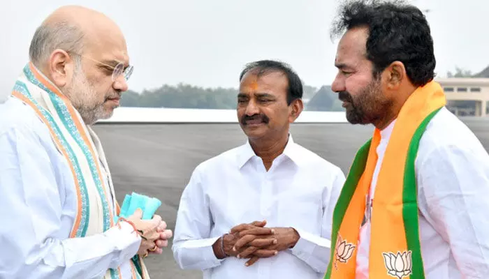 కిషన్ రెడ్డి, ఈటలను కేంద్ర మంత్రులుగా చూస్తాం.. ప్రముఖ సినీ హీరో సంచలన వ్యాఖ్యలు కిషన్ రెడ్డి, ఈటలను కేంద్ర మంత్రులుగా చూస్తాం.. ప్రముఖ సినీ హీరో సంచలన వ్యాఖ్యలు