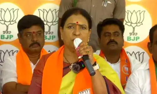 DK Aruna: బీజేపీ చొరవతోనే ఎస్సీల 30 ఏళ్ల కర నెరవేసింది