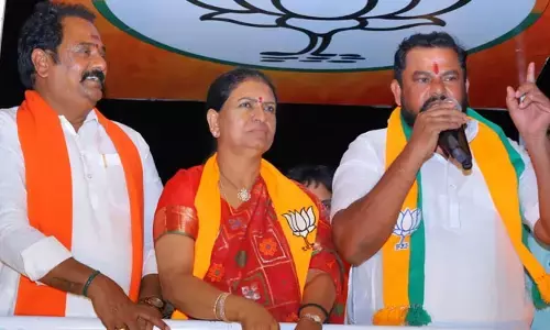 కాంగ్రెస్‌లో పెద్ద జోకర్ రాహుల్ గాంధీ.. కేసీఆర్‌ను మించిన మోసగాడు రేవంత్: గోషామహల్ ఎమ్మెల్యే రాజాసింగ్