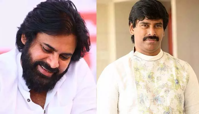 ‘జనసేన’ పార్టీ కోసం పాట పాడిన సురేష్ కొండేటీ (వీడియో).. ఆ నాలుగు ఓట్లు కూడా పడేలా లేవంటూ ట్రోల్స్ ‘జనసేన’ పార్టీ కోసం పాట పాడిన సురేష్ కొండేటీ (వీడియో).. ఆ నాలుగు ఓట్లు కూడా పడేలా లేవంటూ ట్రోల్స్