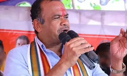 ప్రమాదాలు జరిగే బ్లాక్ స్పాట్‌లను గుర్తించాం.. మంత్రి కోమటిరెడ్డి