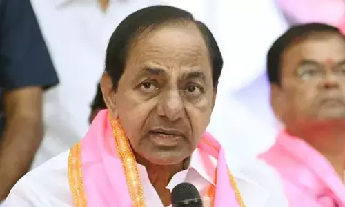 KCR : కేసీఆర్‌కు నోటీసులు.. హరీశ్‌రావు సహ మరో 8 మందికి సైతం..