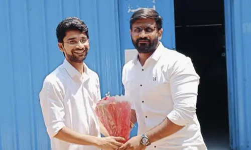 MLC హోదాలో డాక్టర్ అయిన బల్మూరి వెంకట్
