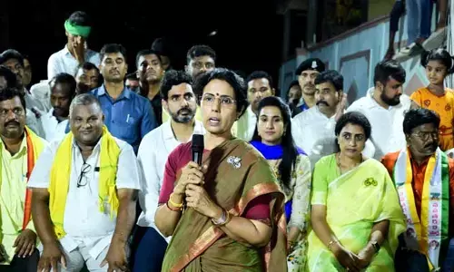 మంగళగిరిలో లోకేష్‌ను అత్యధిక మెజారిటీతో గెలిపించాలని కోరుతున్నా: నారా భువనేశ్వరి