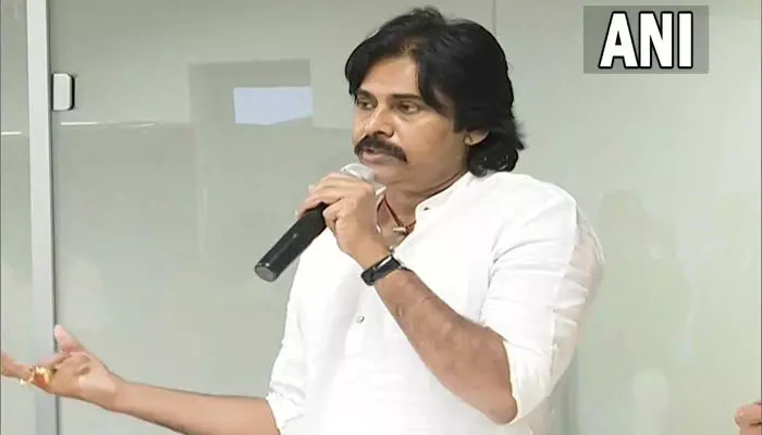 BREAKING: రాష్ట్రంలో ఎన్డీఏ కూటమిదే అధికారం.. రాసిపెట్టుకోండి : వైసీపీకి పవన్ కల్యాణ్ సవాల్ BREAKING: రాష్ట్రంలో ఎన్డీఏ కూటమిదే అధికారం.. రాసిపెట్టుకోండి : వైసీపీకి పవన్ కల్యాణ్ సవాల్