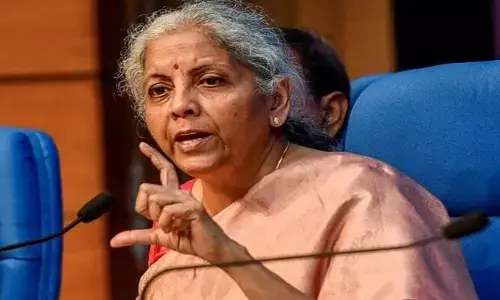 కాంగ్రెస్ మేనిఫెస్టో అమలుకు ఎంత ఖర్చవుతుందో చెప్పగలరా?: నిర్మలా సీతారామన్ సవాల్