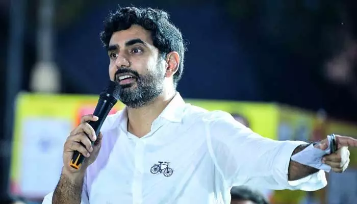 Nara Lokesh : గర్భిణిపై వైసీపీ నేతల దాడి.. ట్విట్టర్లో నారా లోకేష్ సీరియస్ Nara Lokesh : గర్భిణిపై వైసీపీ నేతల దాడి.. ట్విట్టర్లో నారా లోకేష్ సీరియస్