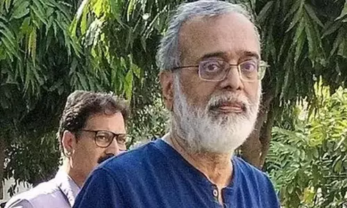 న్యూస్ క్లిక్ ఎడిటర్ ప్రబీర్ పుర్కాయస్థకు ఊరట: అరెస్టును రద్దు చేసిన సుప్రీంకోర్టు