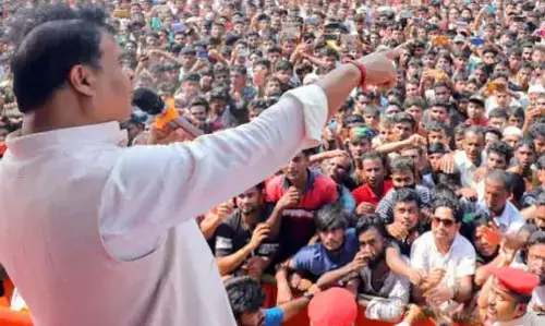 400 సీట్లు గెలిస్తే పీఓకేని భారత్‌లో విలీనం చేయడమే: అస్సాం సీఎం హిమంత శర్మ