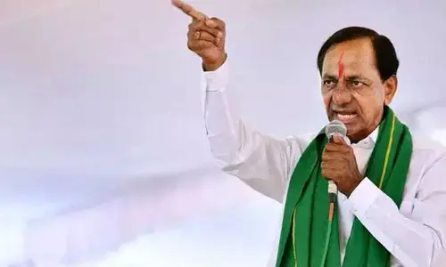 KCR : రంగంలోకి గులాబీ బాస్.. రైతుల కోసం బీఆర్ఎస్ మరోసారి పోరాటం