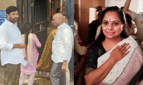 MLC Kavitha: తీహార్ జైలులో కవితతో ఆరెస్పీ, బాల్క సుమన్ ములాఖాత్.. ఆ విషయాలపై వారితో ఆసక్తికర చర్చ! (వీడియో వైరల్)
