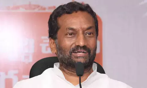 మీరు డిస్ క్వాలిఫై చేయకుంటే.. ఢిల్లీకి వెళ్లి కంప్లైంట్ చేస్తా: రఘునందన్ రావు