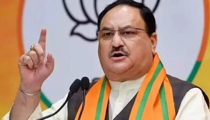 ఆప్ను అబద్దాల పునాదులపై నిర్మించారు: కేజ్రీవాల్పై బీజేపీ చీప్ జేపీ నడ్డా ఫైర్ ఆప్ను అబద్దాల పునాదులపై నిర్మించారు: కేజ్రీవాల్పై బీజేపీ చీప్ జేపీ నడ్డా ఫైర్