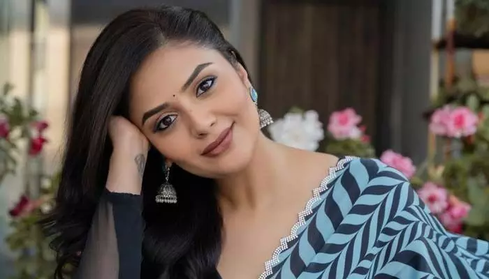 స్టార్ కమెడియన్తో యాంకర్ శ్రీముఖి పెళ్లి ఫిక్స్ అయిందా? స్టార్ కమెడియన్తో యాంకర్ శ్రీముఖి పెళ్లి ఫిక్స్ అయిందా?